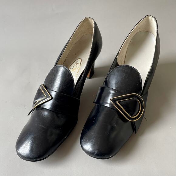 60s 70s Buckle Shoes MCM Low Heel Pilgrim Square Toe Front Row Chunky Heel 9AA - Picture 1 of 8